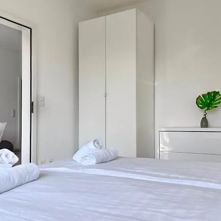Lugano Center GuestHouse Apartments Esterno foto